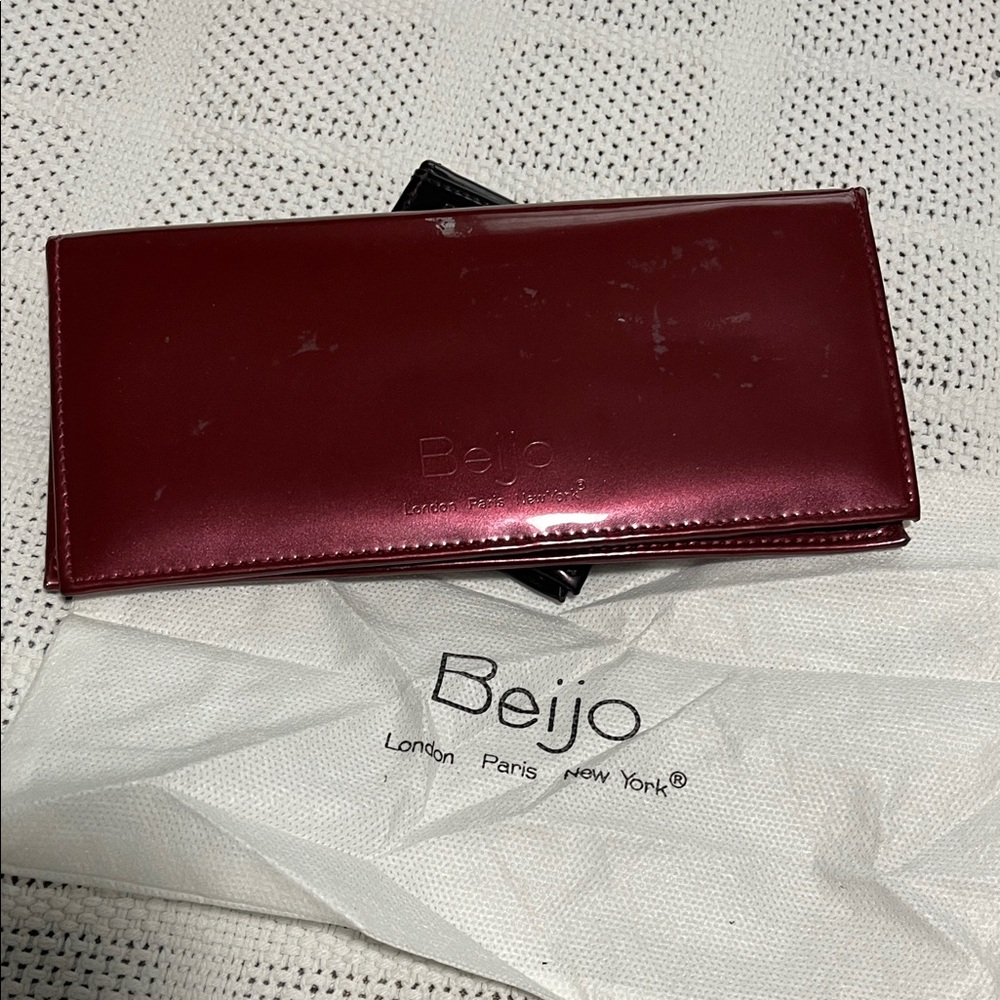 Beijo Burgundy and Black Wallet